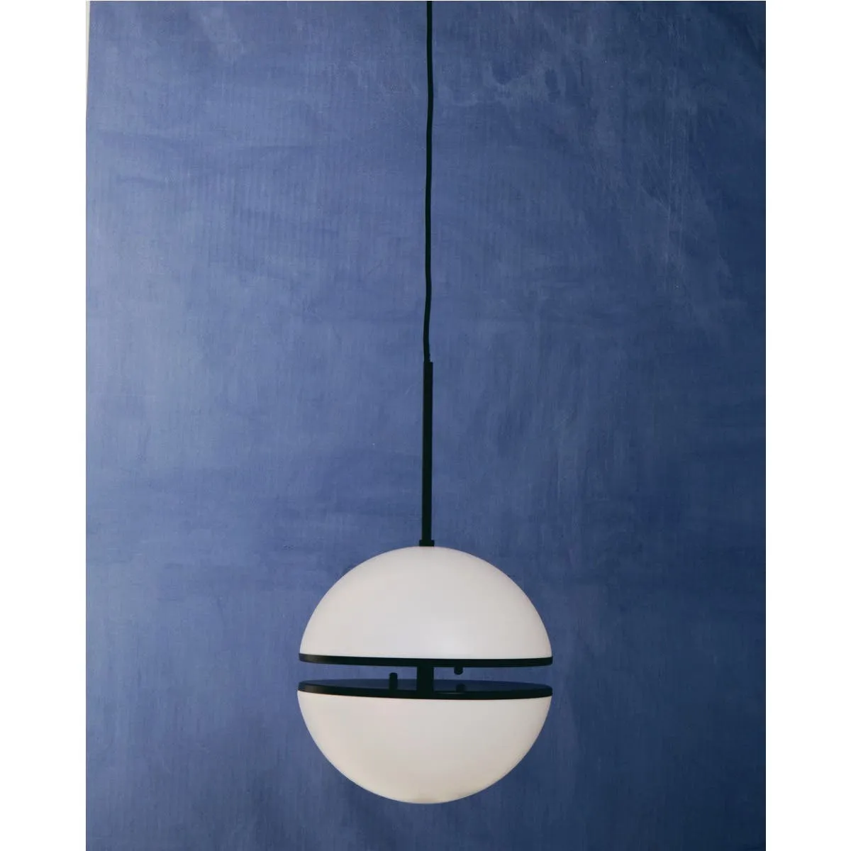 Abira Matte Black Pendant Light