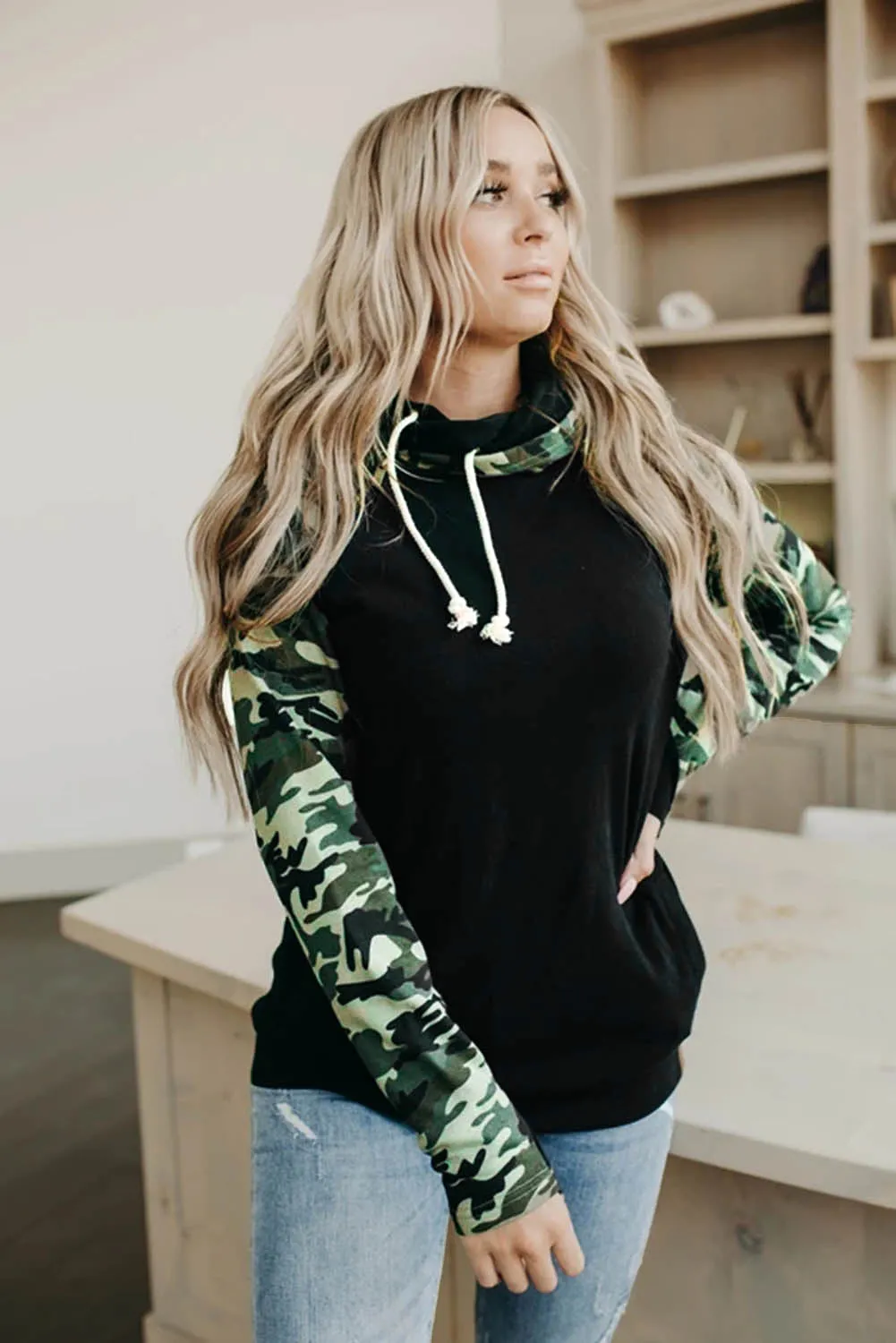 Black Camouflage Print Raglan Sleeve Hoodie