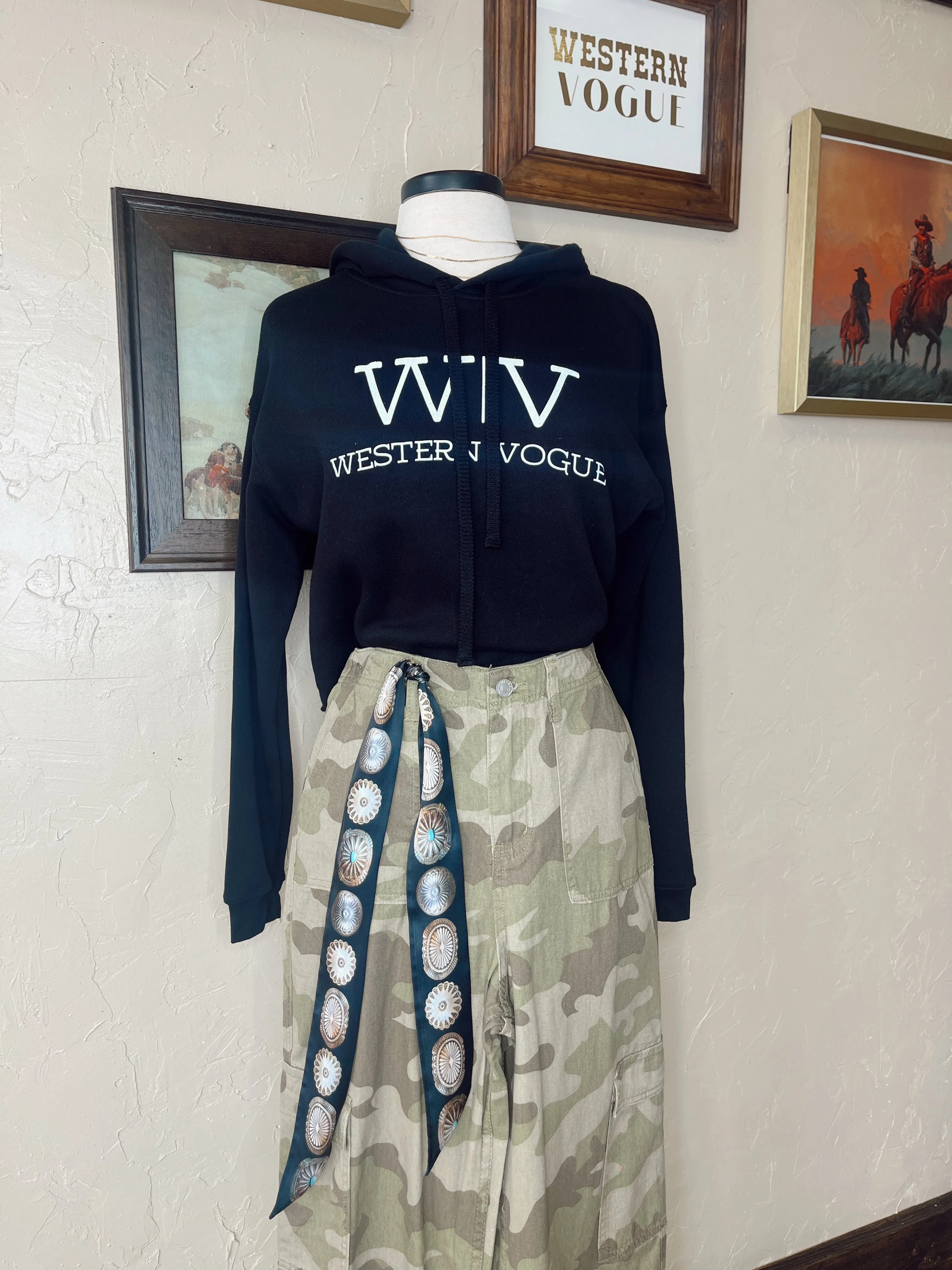 The Western Vogue Cropped Hoodie